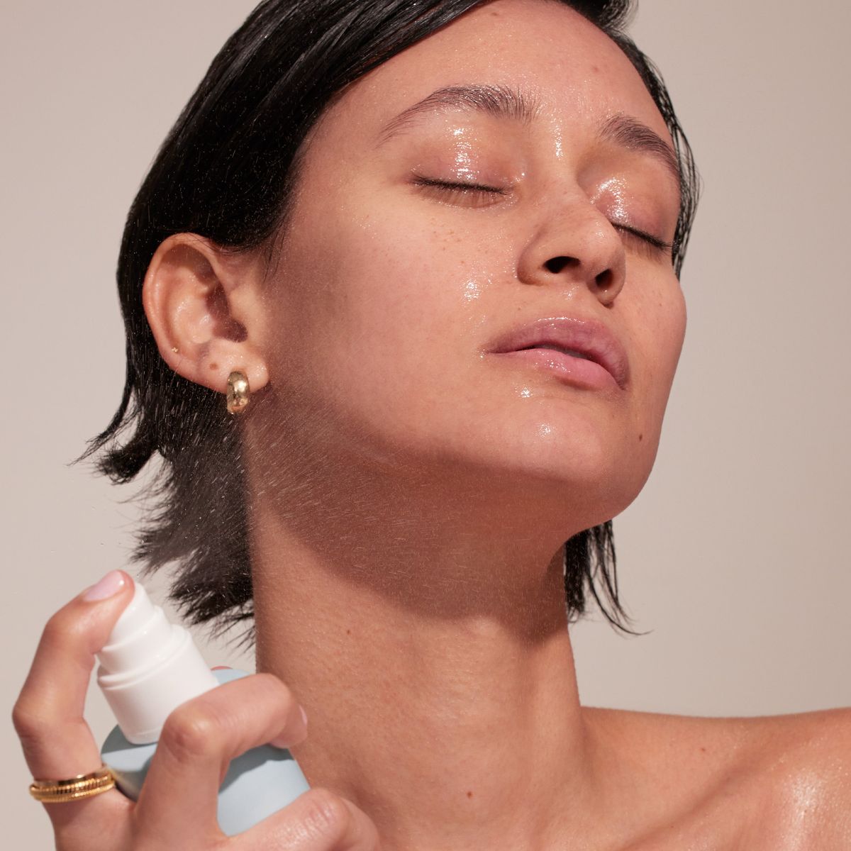 Center bottom wide image