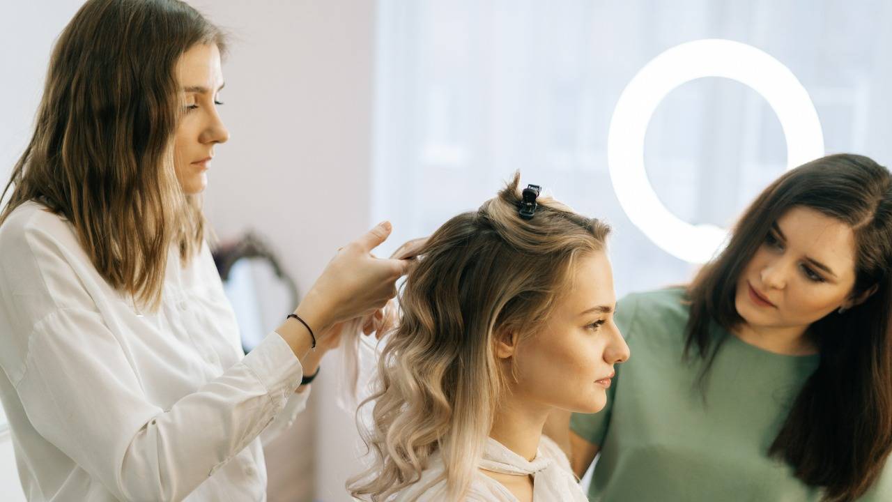 Hair & Makeup Academy in Gorakhpur – KM Orgatonics